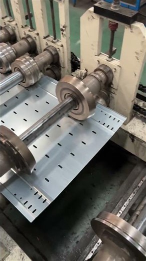 The texture of cable trays is formed in this way.