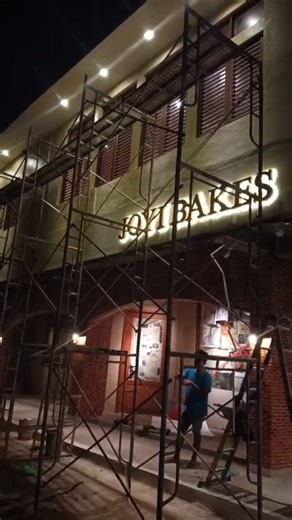 Eva Fitria Adv on Instagram: "@joyibakes 💞💞💞💞💞🫰 Batam Branding & Advertising Terima Jasa Pembuatan dan Pemasangan: - Bilbord, Neon Box, Papan nama, Huruf timbul, Acrilik dll - Print Sticker - Branding Mobil - Sticker Dinding, - Sunblas, Kaca Film, u/ Kantor, Hotel, Dll Info Lebih Lanjut Hubungi : Whatsapp : 081266090074 Alamat; Ruko Pasar Cikpuan , blok B4 no. 2 & 3, sei panas, Batam #anangwrapping #Advertisingbatam #huruftimbul #carwrapping #batamcarbranding stickermobilbatam tukangsticke