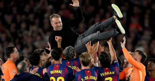 Barcelona-Trainer Hansi Flick erlebt mit Todefall und Meistertitel emotionalen Tag: "Barça ist wie eine Familie für mich"
