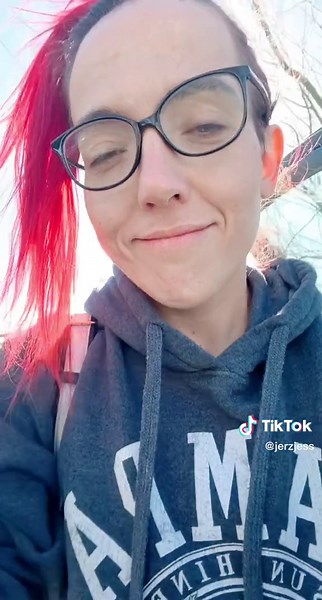 gotta keep it professional 🤓 #jerzjess #littlejess