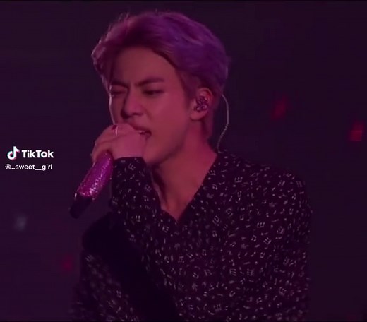 BTS Dimple Song Lyrics & Spanish Translation