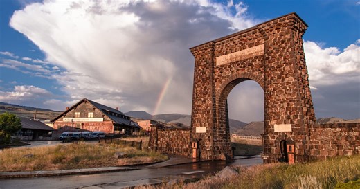 Yellowstone National Park announces first park entrance, road openings of the season