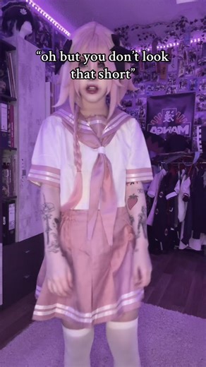 Understanding Astolfo's Height in Cosplay Discussions