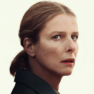 4.2K reactions · 2.1K shares | Découvrez la bande-annonce de CHANSON DOUCE, l'adaptation au cinéma du Prix Goncourt 2016 de Leïla Slimani. Un film de Lucie Borleteau avec Karin Viard, Leila Bekhti et Antoine Reinartz. Au cinéma le 27 Novembre ! #ChansonDouce | STUDIOCANAL | Facebook