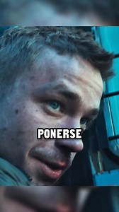 En Attraction: El Fin de los Tiempos, Rusia enfrenta una amenaza alienígena cuando una nave extraterrestre aterriza en Moscú. Mientras el ejército intenta lidiar con la situación, Yulia, una joven, se involucra emocionalmente con un ser de otro mundo. La película mezcla acción y ciencia ficción, explorando los conflictos entre humanos y extraterrestres, y aborda temas de amor y tolerancia en medio de una invasión. #Attraction #ElFinDeLosTiempos #CienciaFicción #PelículaRusa #Extraterrestres #Acc