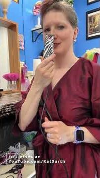 Clippering my nape with a small clippers