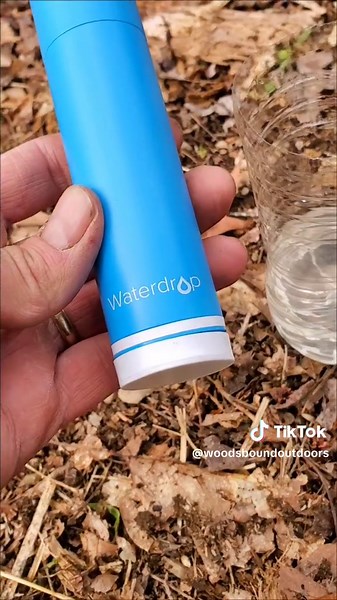 Water filter trick💧#fyp #foryou #waterfilter #survival #bushcraft #emergency #waterdropfilter #waterdroplifestraw @waterdrop_filter