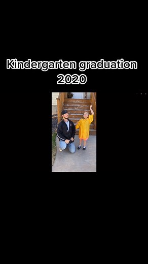 Need a fun idea for virtual graduation? This is what my class did last year! #kindergarten #teacher #teachers #graduation #virtualgraduation #teach