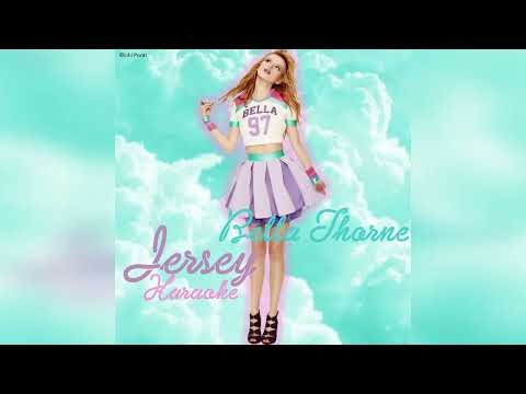 Bella Thorne - Jersey (Karaoke) - EP - 4. Boyfriend Material (Karaoke)
