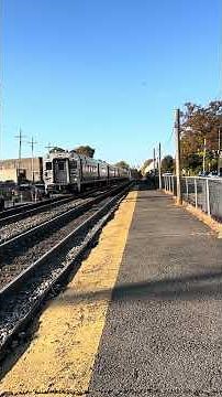 NJT 1868 Pulls into Rutherford Station