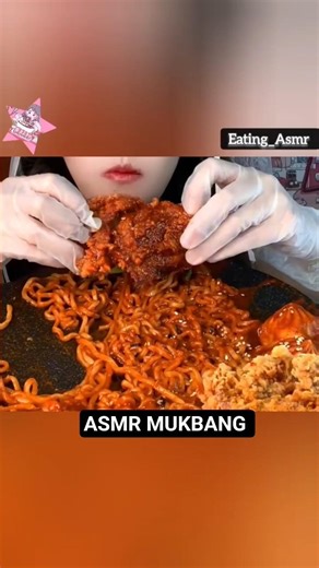 Spicy ramen & Fried Chicken 🍗 #shorts #trending #asmr #mukbang #shortvideo #shortsfeed #food #short