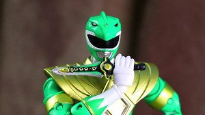 42K views · 833 reactions | Today Hasbro also released DJ White Shadow’s remix of the Mighty Morphin Power Rangers theme song. Not sure I can post that to YouTube, but here it is (over our MMPR animation). Enjoy!: (This is not the Beast Morphers theme, it's just a remix of MMPR) | MMPRtoys | Facebook