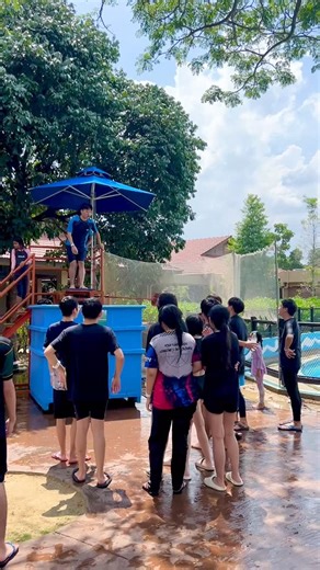 School holidays = Splashing fun! 🌊Grab your friends & head to Adventure Waterpark Desaru Coast—take on our Dunk Machine and see who’s the real sharpshooter! 🎯💦 #AdventureWaterparkDesaruCoast #AdventureWaterpark #DesaruCoast #Johor #Waterpark | Adventure Waterpark Desaru Coast