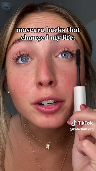 Transform Your Look with Unique Mascara Hacks