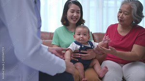 A little child and his family visit the doctor for a routine health checkup