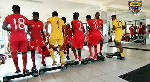 🎥| Preparations for next season continue unabated and today, the team took to the gym for some workout. Watch some of the scenes in this video we captured at the Koflex Gym at Ashalley Botwe in Accra. 🔴💛🔵 #AHOSC | Accra Hearts of Oak