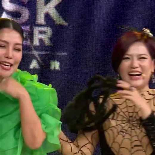 နင့်အမနဲ့လေ နင့်အမနဲ့‌ေလတဲ့ 😆(vd card)#ပိုင်ဇေရဲထွန်းedit #စိုးမြတ်နန္ဒာ #မြင်ပါများပီးချစ်ကျွမ်းဝင်အောင်လို့🤒🖤 #ဒီတစ်ပုဒ်တော့fypပေါ်ရောက်ချင်တယ် #CapCut