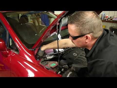 How to Replace Shocks and Struts in a Nissan Versa – 2007-2011