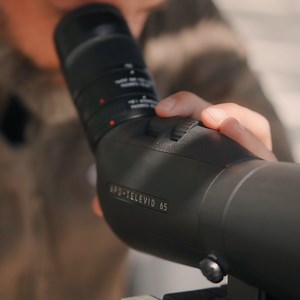 Let´s enjoy the beauty of Africa. Your Leica APO-Televid is ready. | Leica Sport Optics Hunting