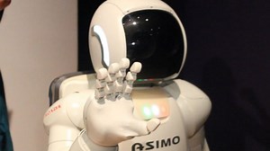 Conociendo ASIMO, el robot humanoide