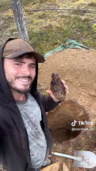 Meteorite hunting, slicing, and etching from start to finish. In this video, we show part of our expedition and how we etch iron meteorites to reveal the Widmanstätten pattern a crystal structure formed when the metal cools extremely slowly in space, over millions of years. #meteor #meteorites #meteorite #spacecraft #pallasite #iron #work #metaldetecting #m