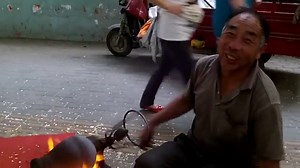 Traditional Chinese Popcorn Cannon