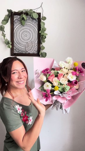 Surtido Rico! 🤌🏻 que así se llame ese bouquet! 😝 IG:_andreamichellev / bonbouquet_ #fyp #parati #foryou #flores #bouquet #ra #ramos #tulips #🌷 #💐