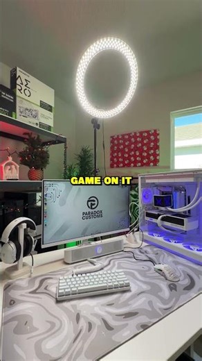 Gaming on a all White Gaming Setup!