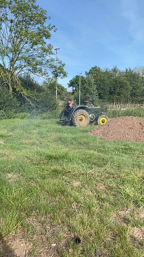 Mon petit dernier Vierzon FV1 😍reste plus cas faire une restauration pour lui redonner un look comme à l’origine | Tracteur . Vierzon SFV. Une passion