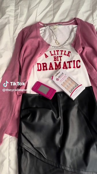 Regina george’s iconic outfit!💗💗#meangirls #meangirlsparty #theplastics #reginageorge