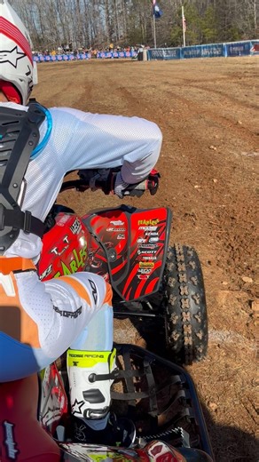Hannah Hunter taking the hole shot at Round 1 GNCC big buck 2026 🔥