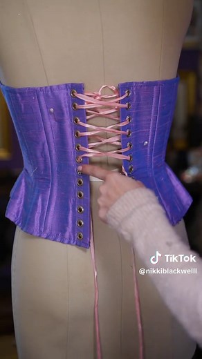 How to Properly Lace a Corset for Perfect Fit