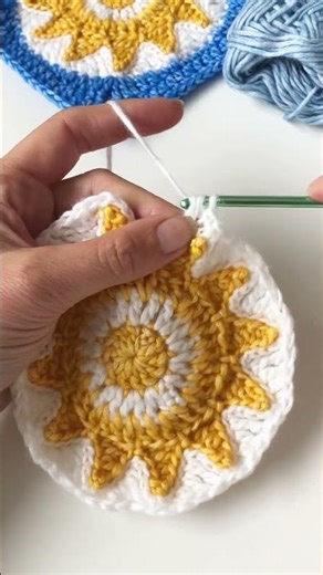 The Perfect Summer Crochet Project - Sunshine Granny Squares! #crochet #shortscrochet #crocheting