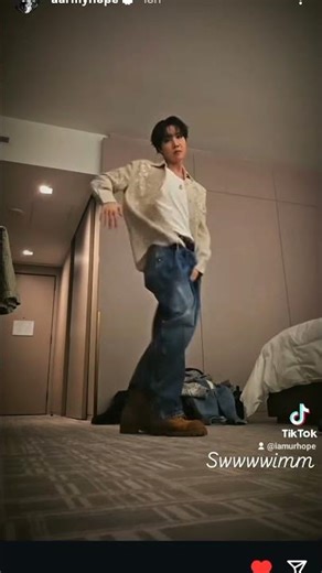 jhope oppa dance on tiktok status 🐿️🎀💜✨#btsstatus #btsmember #jhope #btsjhopeedit