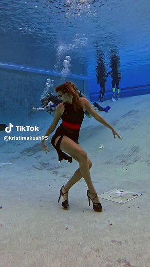 Mind-Blowing Underwater Dance Performance in a Pool