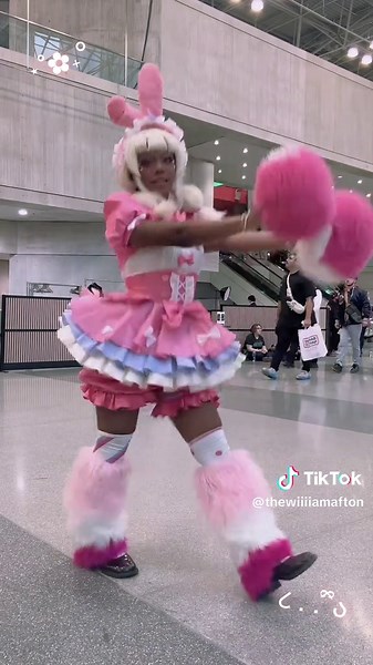 Cheerleader Cosplay Guide for Identity V Fans