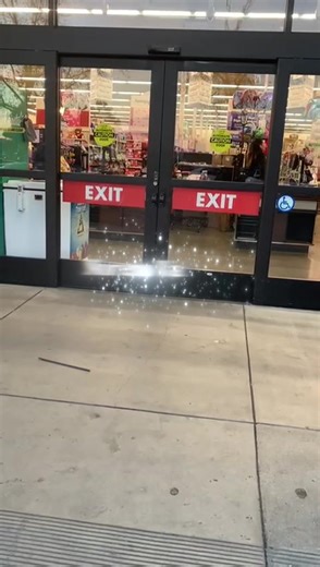 Exploring Smart & Final in Moreno Valley, California