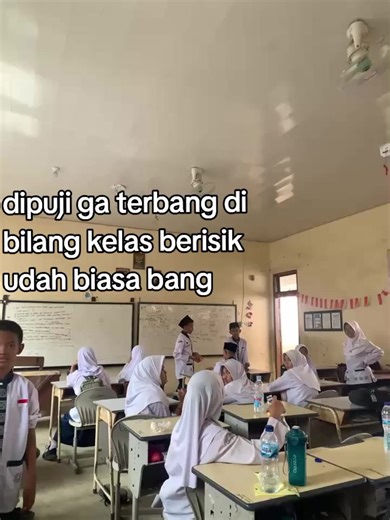 Masuk Beranda: Fenomena Kelas Berisik Viral