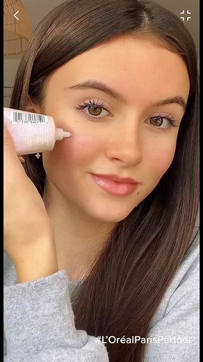 L'Oréal Paris Makeup Hack for Glowy Skin | Lumi Glotion & Infallible Powder Tutorial