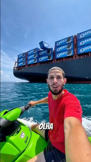 I found an Oreo CONTAINER with a speedboat inside 😱 #oreo #speedboat #container