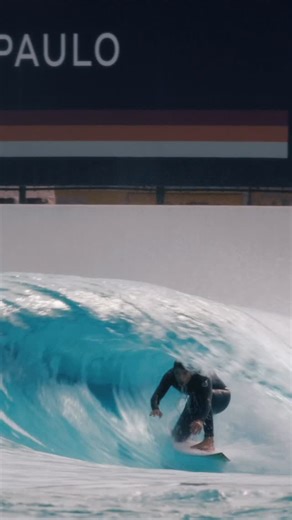 Zinho 🤣 on Instagram: "Back2back w the Champ @gabrielmedina 🥇🏄🏻‍♂️"