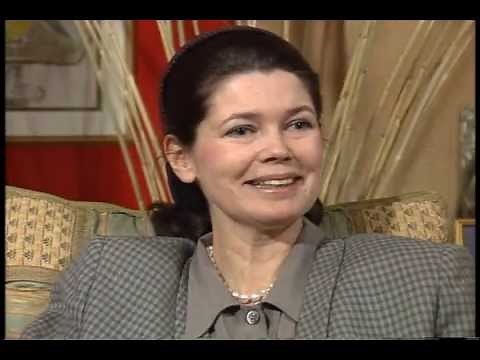 Dark Shadows - Alexandra Moltke interview 01