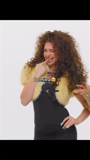 #kalogerasisters #demitrakalogeras #baddie #curlyhair #edit #elianakalogeras #sundaykalogeras