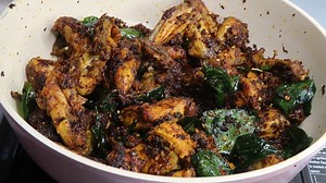 Parotta Stall Chicken Fry Recipe - Chicken Porippu Recipe | Yummy Tummy