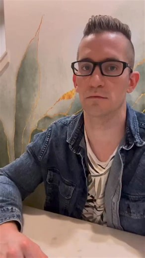 Luke Depner, OT on Instagram: "🍴 Self-feeding with C6 / C7 SCI 🍴 At the beginning of rehab for an SCI at the C6 or C7 level, OT has a huge role to play in helping the patient begin feeding themselves again 🍱 Restoring the ability to participate in self-feeding is one of the most empowering moments at the early stage of rehab 💥 and this empowerment can snowball into making gains in other areas as the patient begins to feel more confident and in a little more control ✅ At this level of injury 