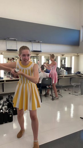 She needed more hairspray #colorguard #marchingband #guard #hair