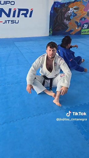 Ejecuta el Triángulo Perfecto en Jiu Jitsu