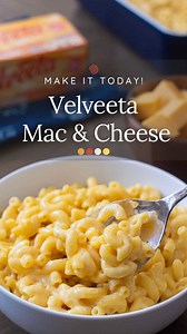 2.9K views · 735 reactions | Velveeta Mac & Cheese- easy, cheesy and only three ingredients! Comment  “recipe” and I’ll DM it to you. You’re going to love how quickly this comes together. #makeittoday #easyrecipe #velveetamacncheese #velveeta #easymac #macncheese https://thecookful.com/easiest-velveeta-mac-n-cheese/ | Cook the Story | Facebook