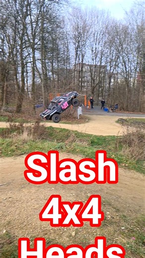 Traxxas Slash 4x4 @ Dirtpark #traxxas #slash4x4 #rcbasher