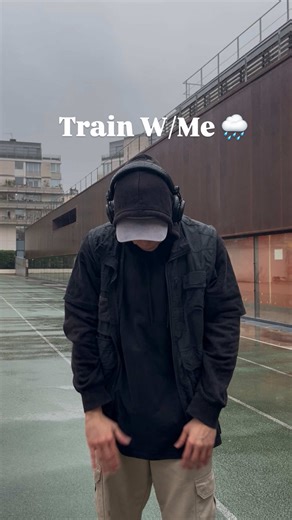 Training W/Me ⚡️ Tutorial Electro Dance ✅ Today we work with this electro combo with some (pointings, rotors and slides) comment if you got it ! ⚡️ @Souldz ⚡️🎧 #electrodance #dance #tutorial #practise #fy